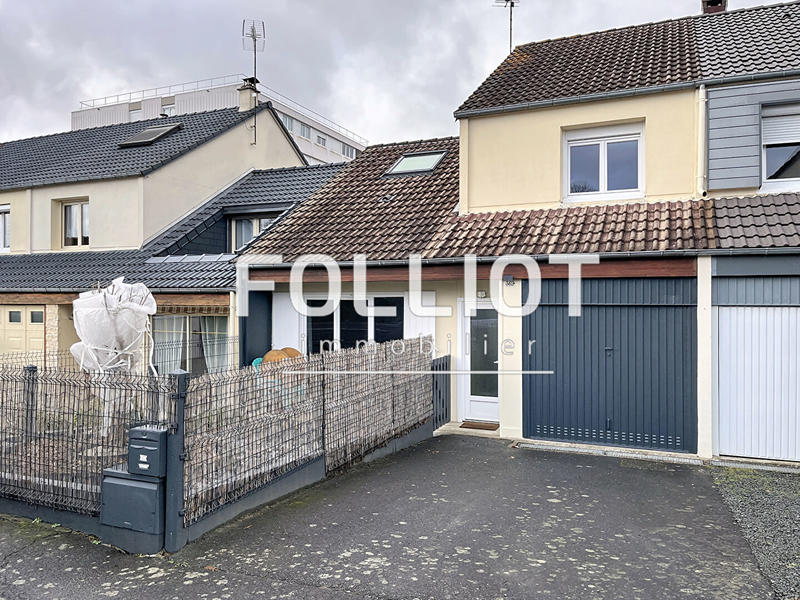 Maison - 90 m² - 4 pièces