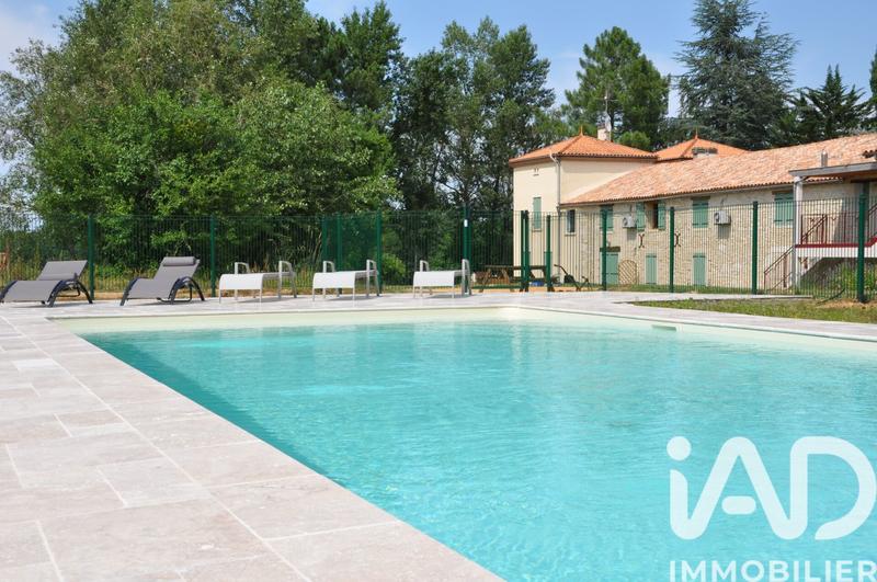 Maison - 499 m² - 16 pièces