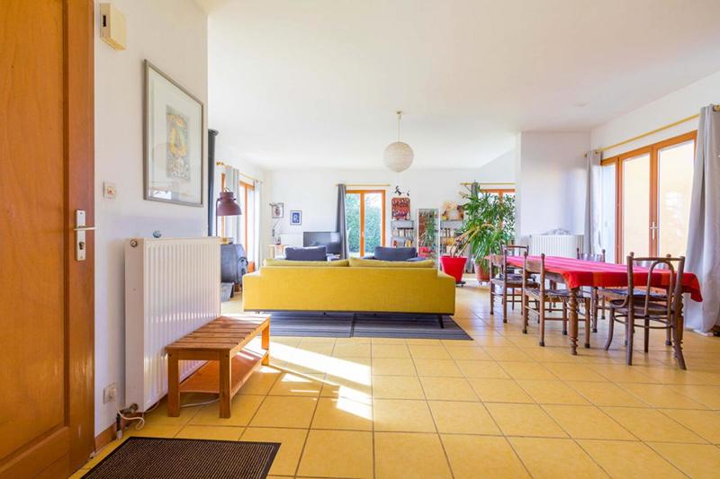 Maison - 260 m² - 12 pièces