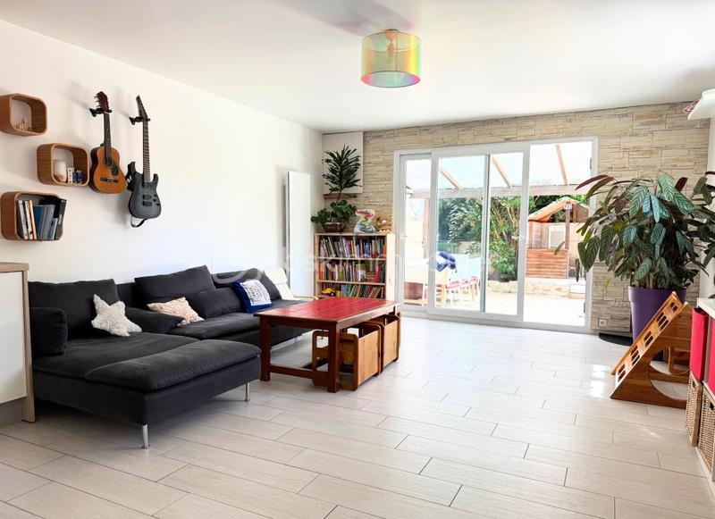 Maison - 146 m² - 8 pièces