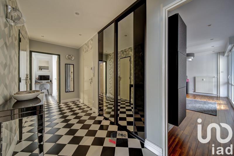 Appartement - 129 m² - 6 pièces