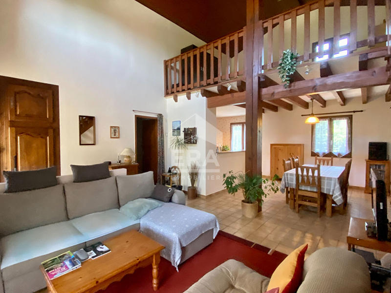 Maison - 109 m² - 5 pièces