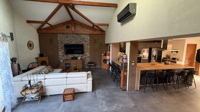 Maison - 145 m² - 7 pièces