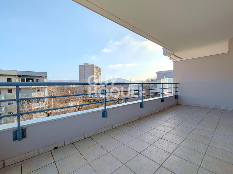 Appartement - 86 m² - 4 pièces