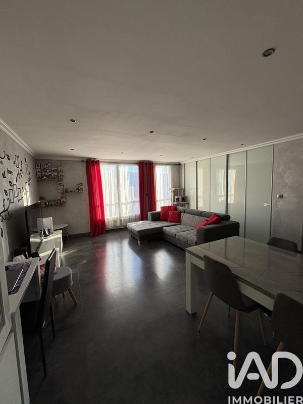 Appartement - 94 m² - 4 pièces