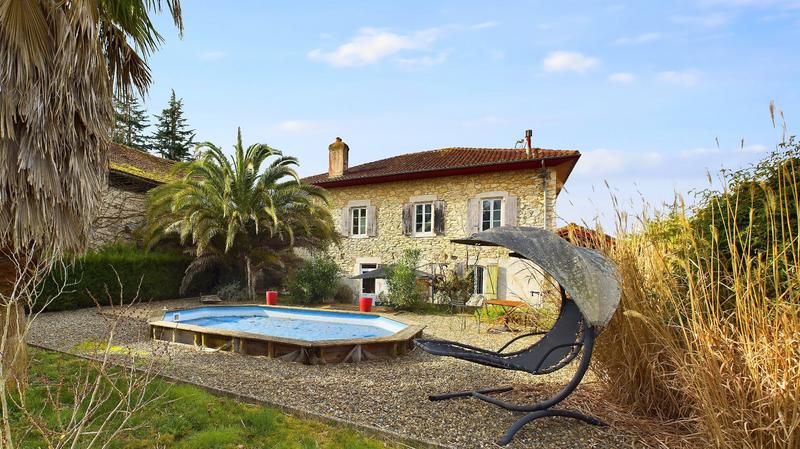 Maison bourgeoise - 220 m² - 9 pièces