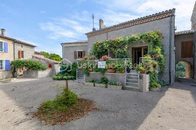 Maison de village - 154 m² - 5 pièces