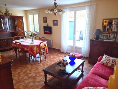 Maison - 96 m² - 5 pièces