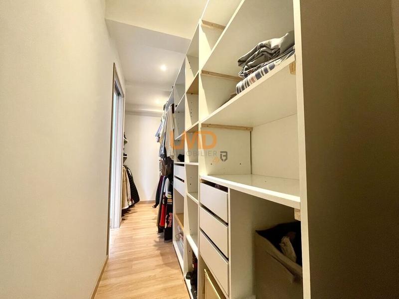 Maison - 177 m² - 7 pièces