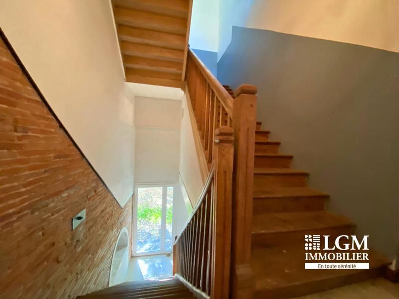 Maison - 328 m² - 5 pièces