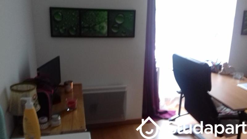 Chambre - 12 m² - 1 pièce