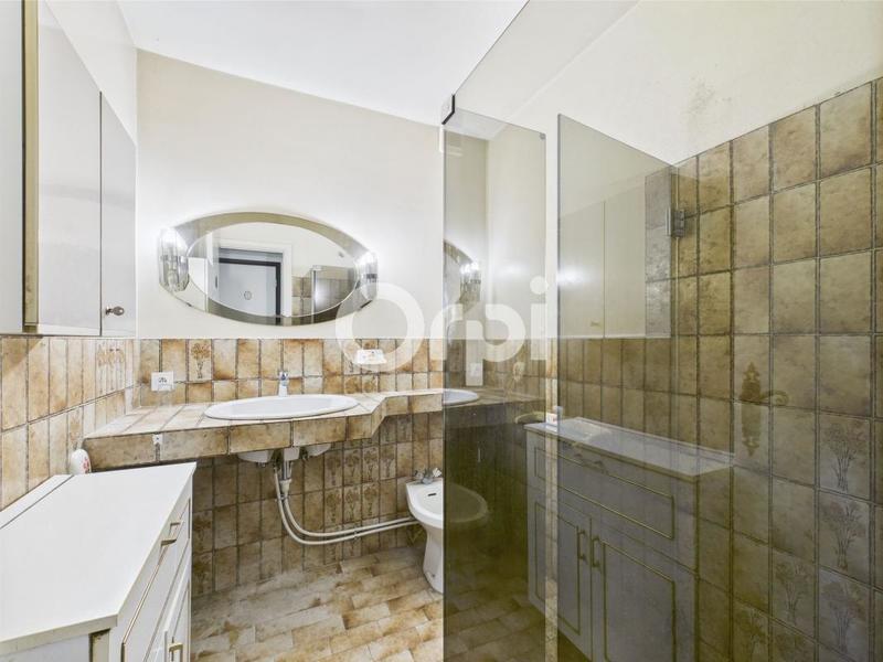 Maison - 192 m² - 5 pièces