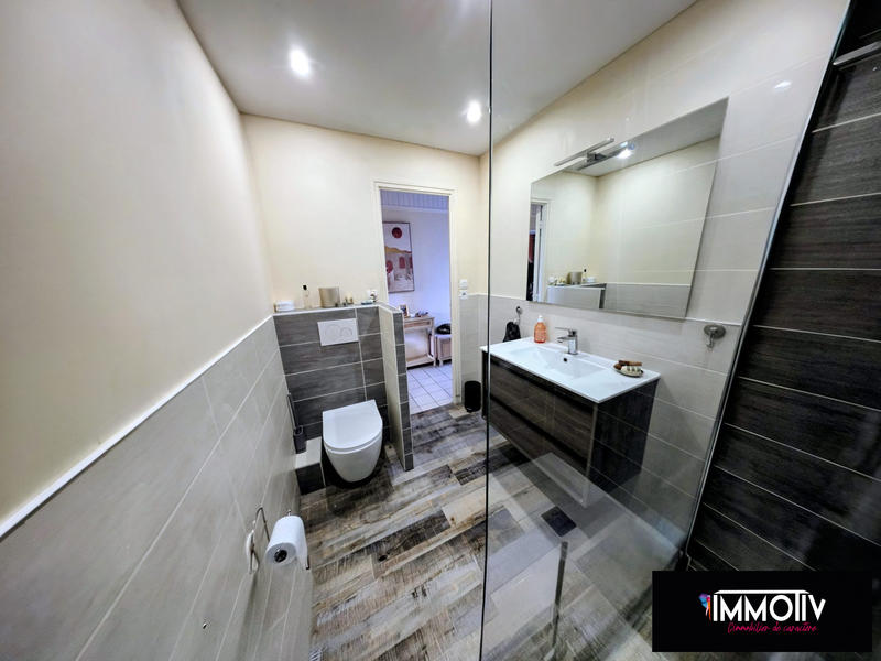 Maison traditionnelle - 117 m² - 5 pièces