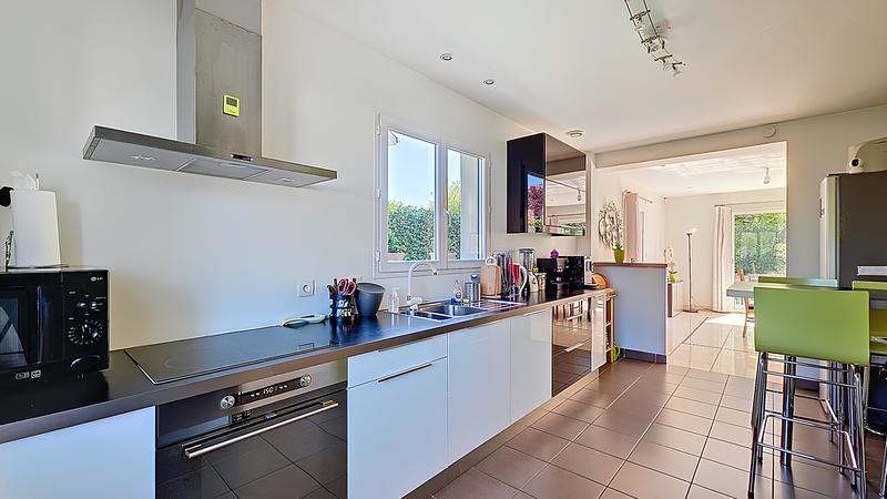 Maison - 170 m² - 7 pièces