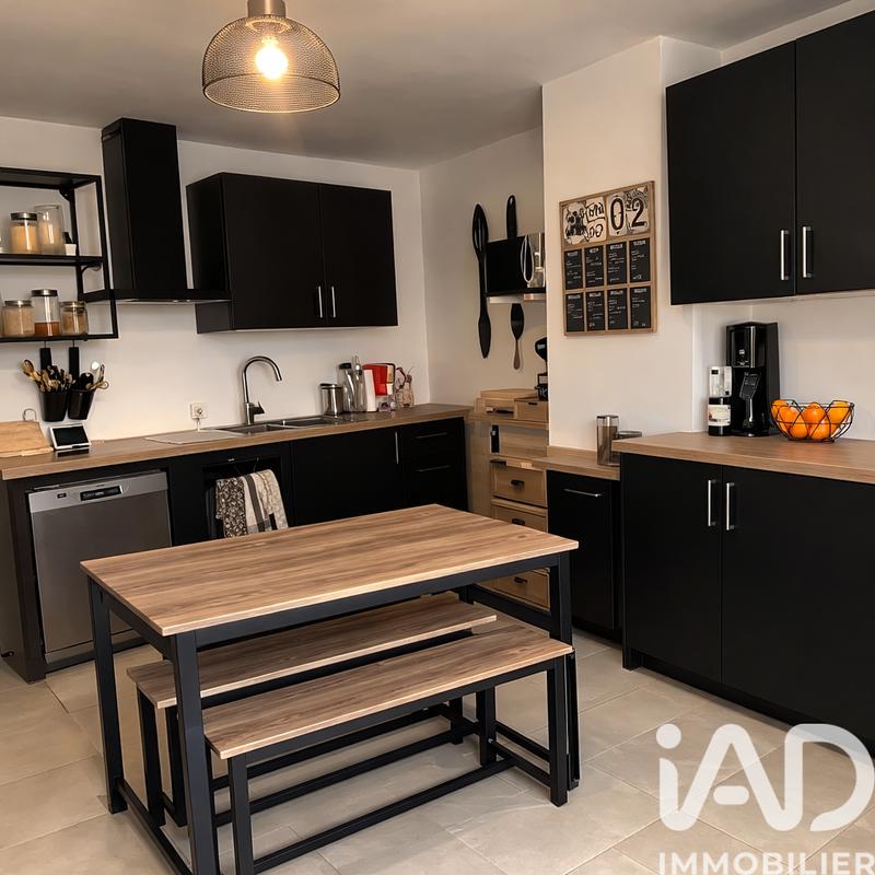 Maison de ville - 90 m² - 5 pièces