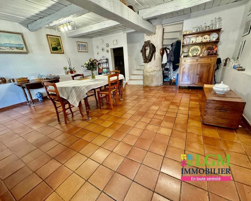 Maison - 143 m² - 3 pièces