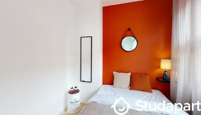 Chambre - 12 m² - 1 pièce