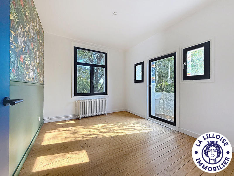 Maison - 217 m² - 7 pièces