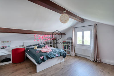 Maison - 142 m² - 6 pièces