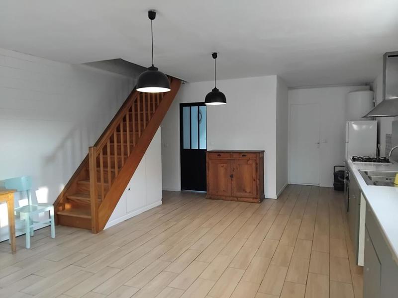 Maison - 254 m² - 12 pièces