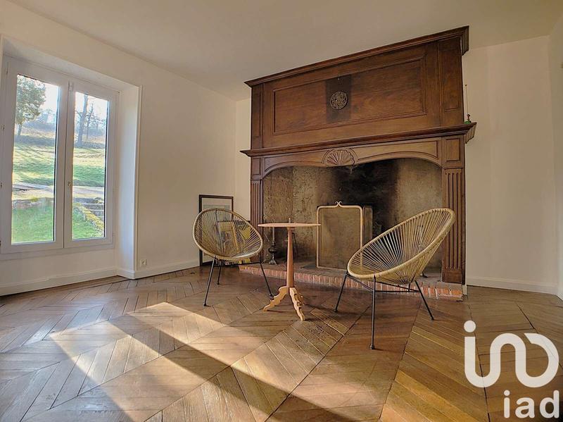 Maison - 318 m² - 11 pièces