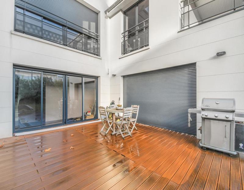 Maison - 264 m² - 7 pièces