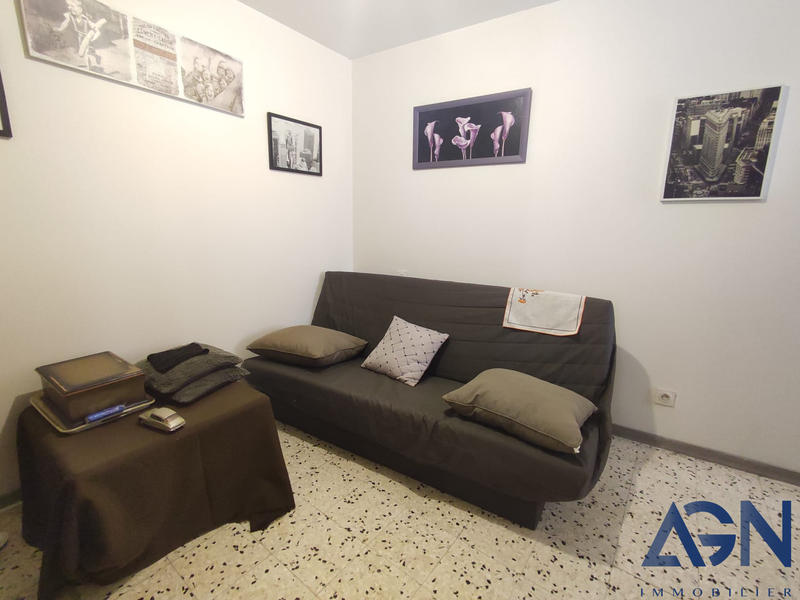 Immeuble - 259 m² - 15 pièces