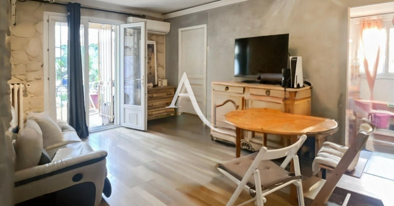 Appartement - 60 m² - 4 pièces