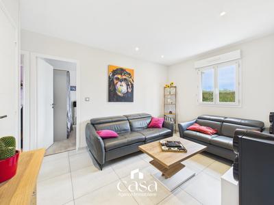 Maison - 107 m² - 6 pièces