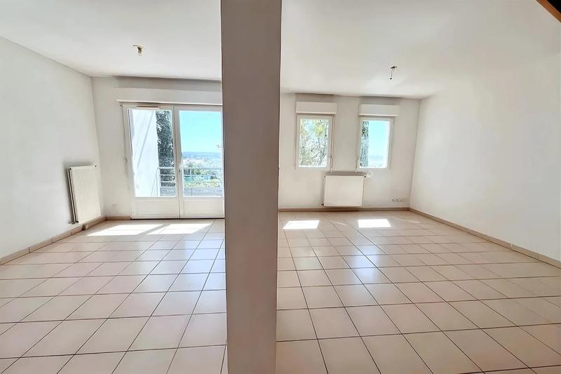 Maison - 81 m² - 4 pièces