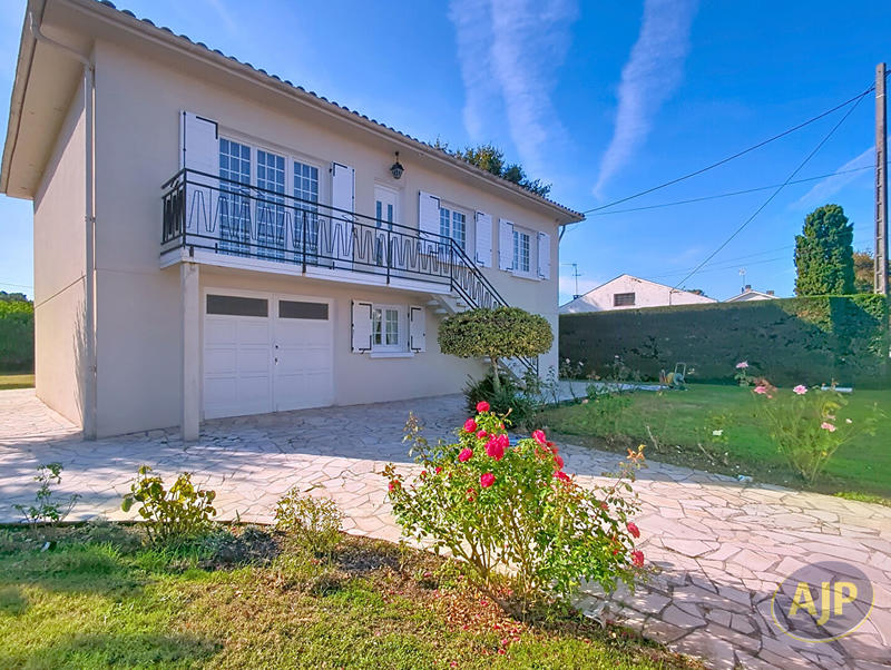 Maison - 140 m² - 7 pièces