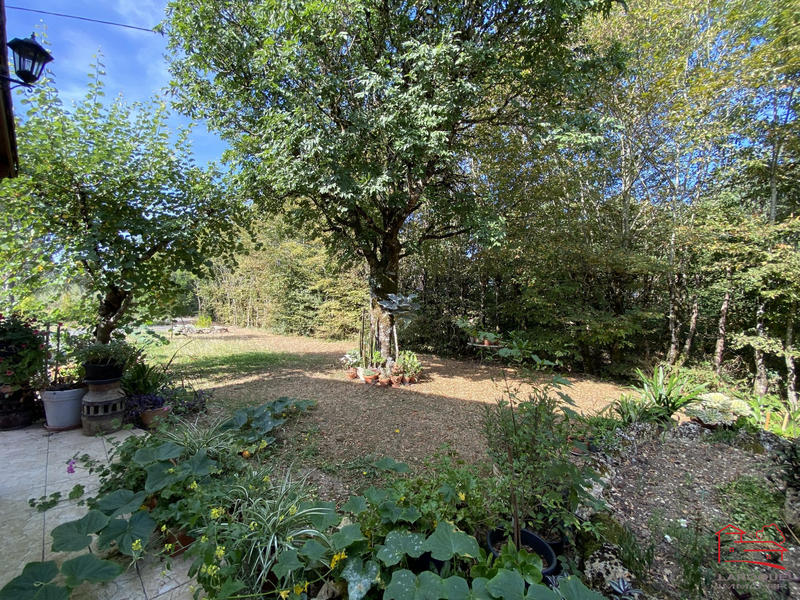 Maison - 220 m² - 6 pièces