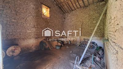 Maison - 140 m² - 2 pièces