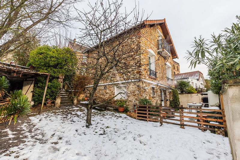 Maison - 100 m² - 5 pièces