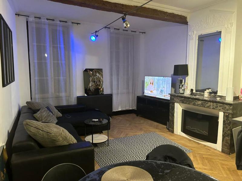 Immeuble - 140 m² - 3 pièces