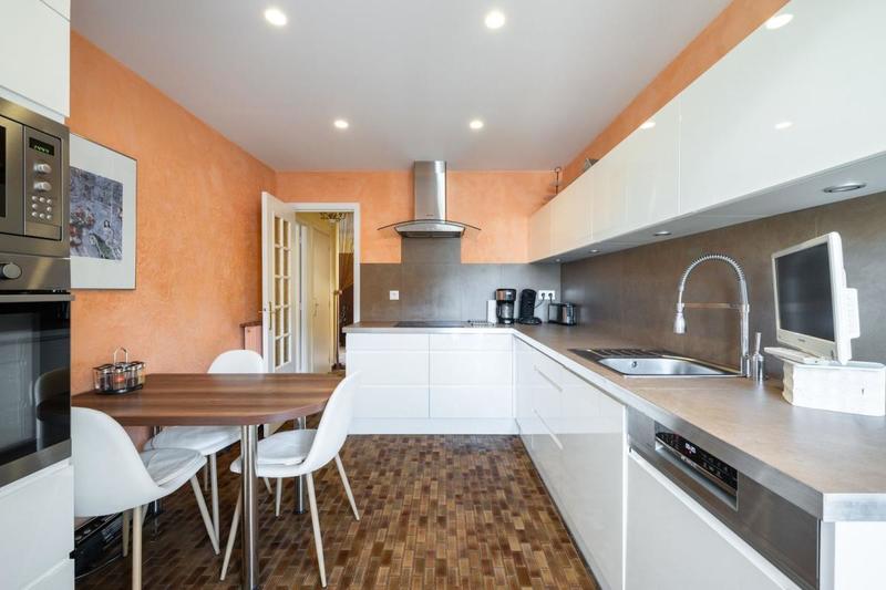 Appartement - 135 m² - 6 pièces