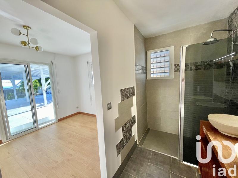 Maison - 180 m² - 5 pièces