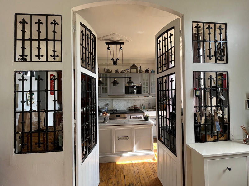 Maison - 185 m² - 10 pièces