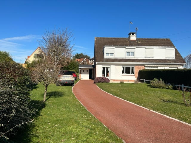 Maison - 100 m² - 6 pièces