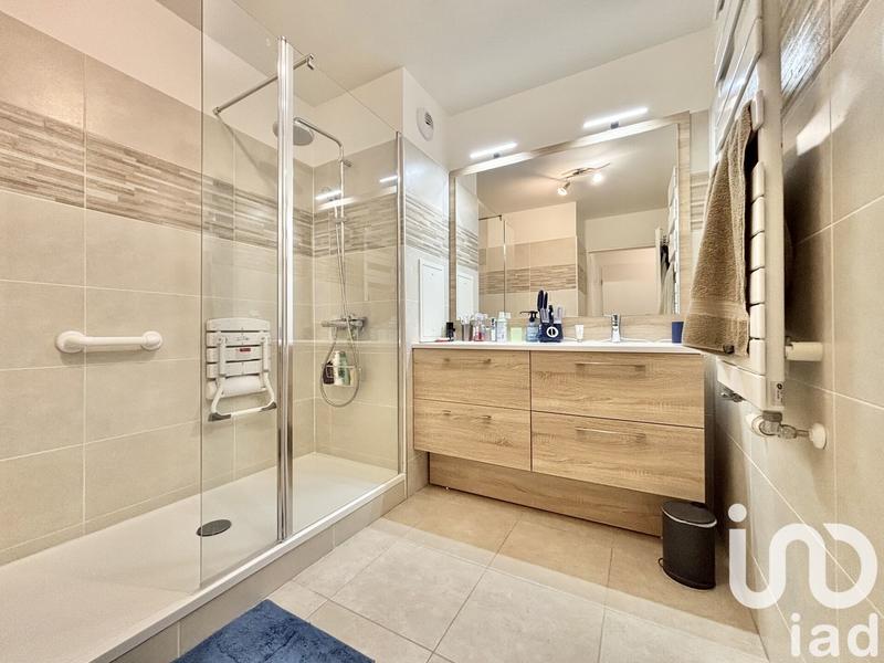 Appartement - 77 m² - 3 pièces