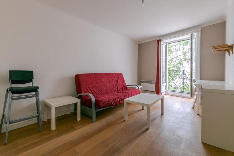Studio - 25 m² - 1 pièce