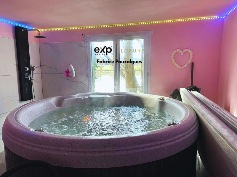 Maison - 140 m² - 7 pièces