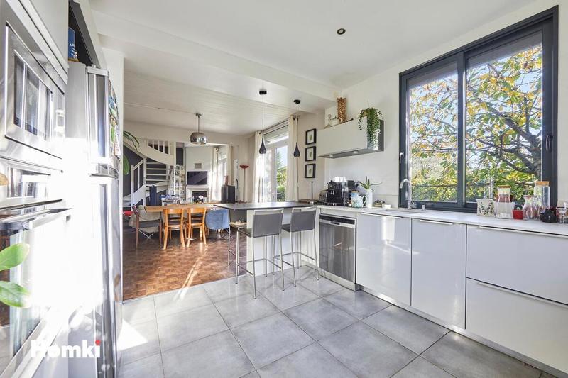 Maison de ville - 170 m² - 7 pièces