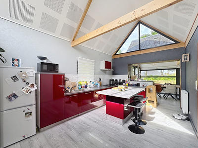 Maison - 82 m² - 4 pièces