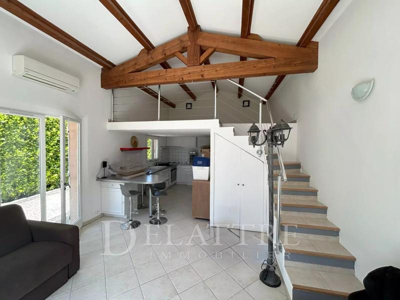 Villa - 160 m² - 7 pièces