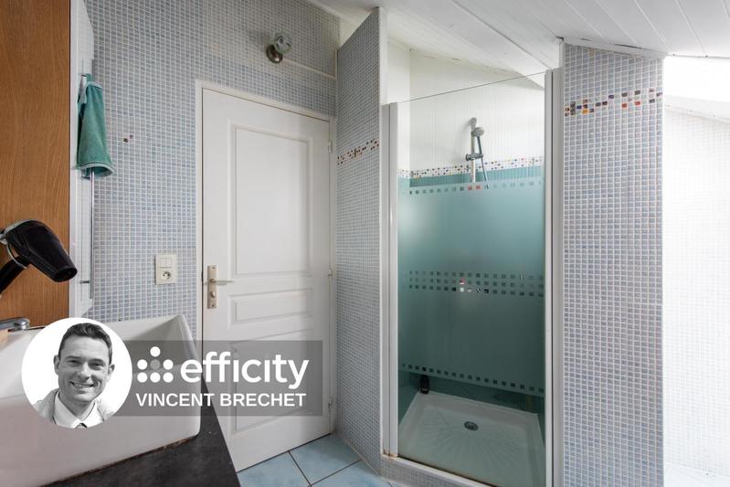 Maison - 195 m² - 7 pièces