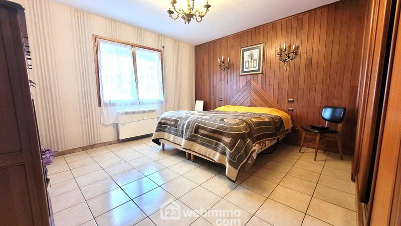 Maison - 167 m² - 7 pièces