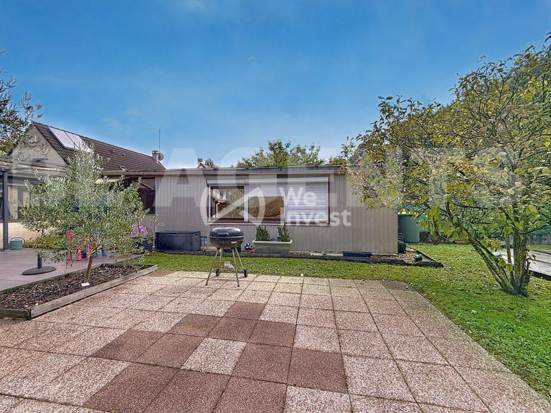 Maison traditionnelle - 148 m² - 7 pièces