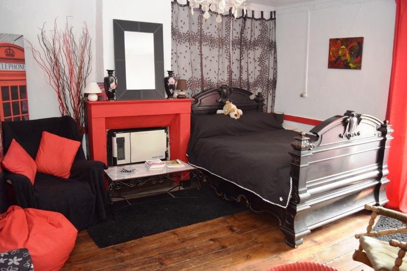 Maison - 240 m² - 8 pièces