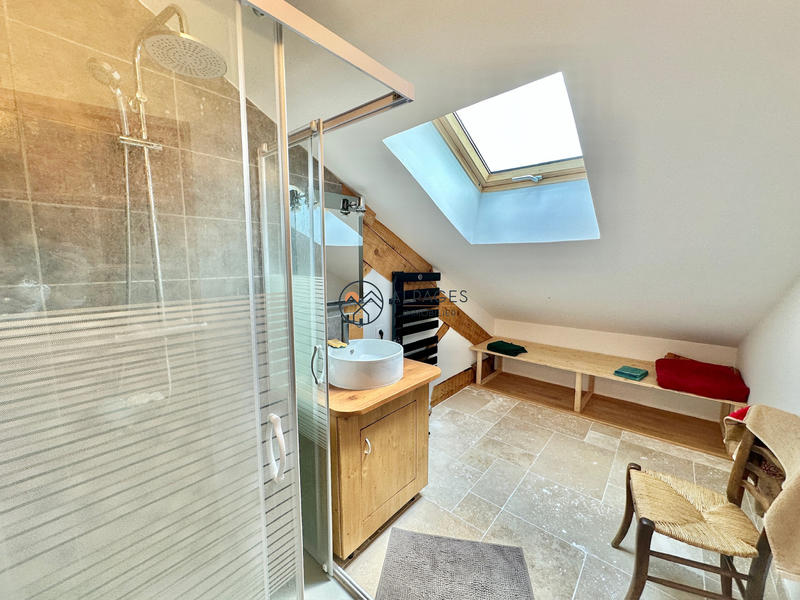 Châlet - 143 m² - 6 pièces